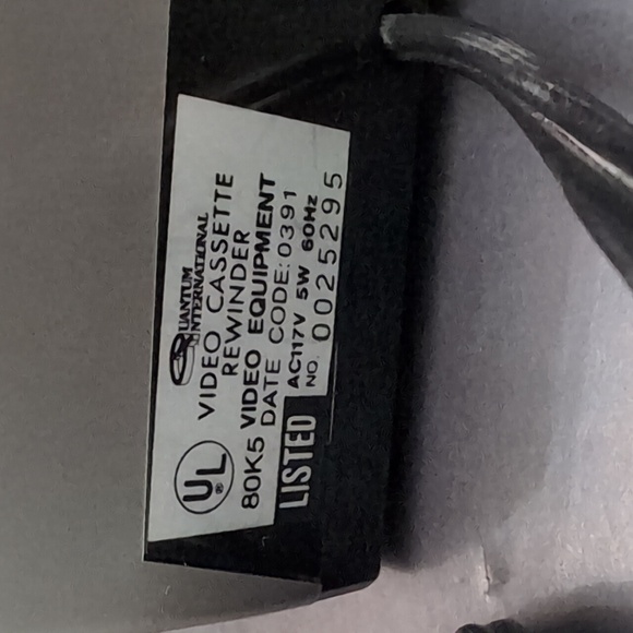 VGT, Quantum International VHS Video Rewinder. - Picture 6 of 9